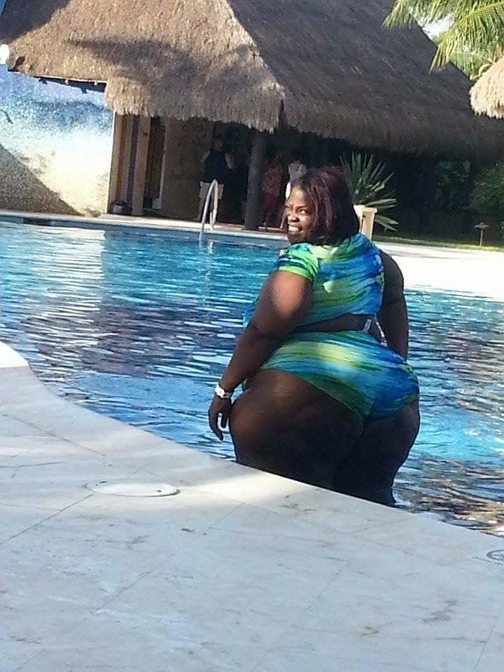 25P Big Bouncy Ass and Tits