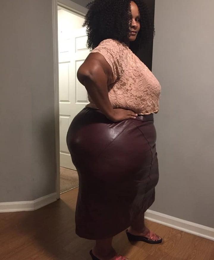 25P Super BBW Pears