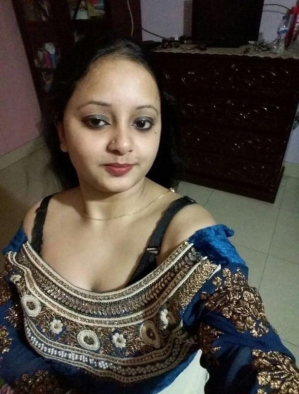 25P Indian slut wife Aisha