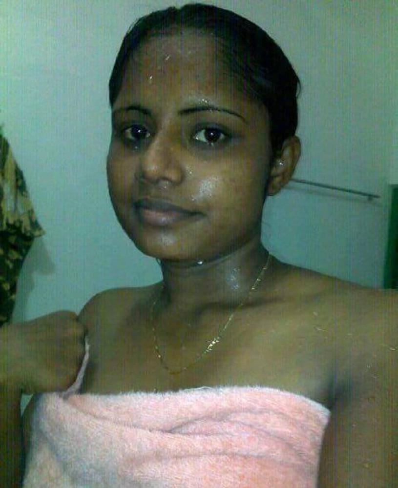 25P Sweaty Indian Aunties Nude &amp; Non-Nude collection