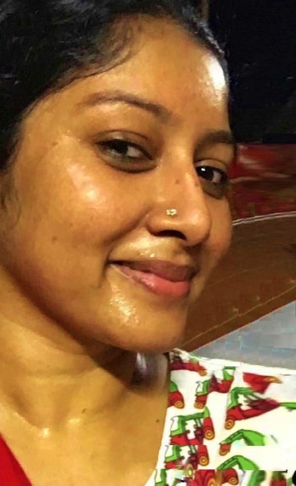 25P Sweaty Indian Aunties Nude &amp; Non-Nude collection