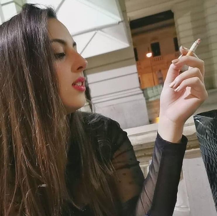 25P Smoking Ladies 21