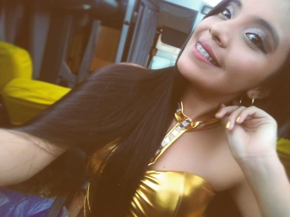 25P YADIRA CACHAY sexy teen peruvian
