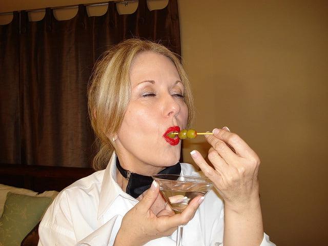 25P 5. Mature wife Jenny