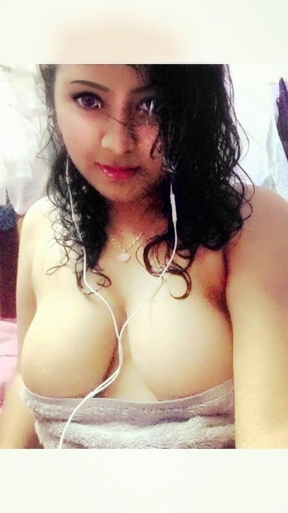24P Collection Mix Hot Indian Asian 38