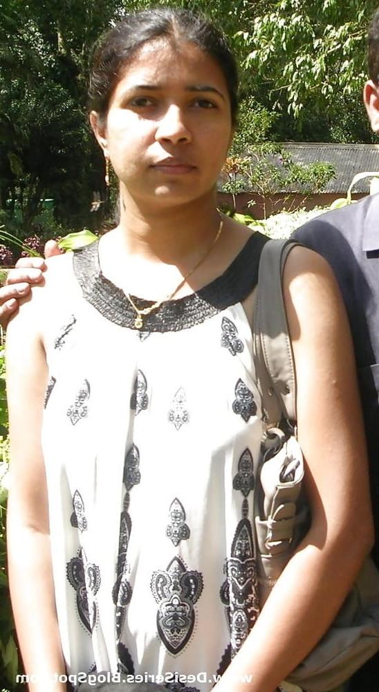 25P Threesome malayalee nude indian desi wife