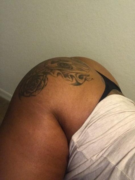 5P Ebony Escort USA