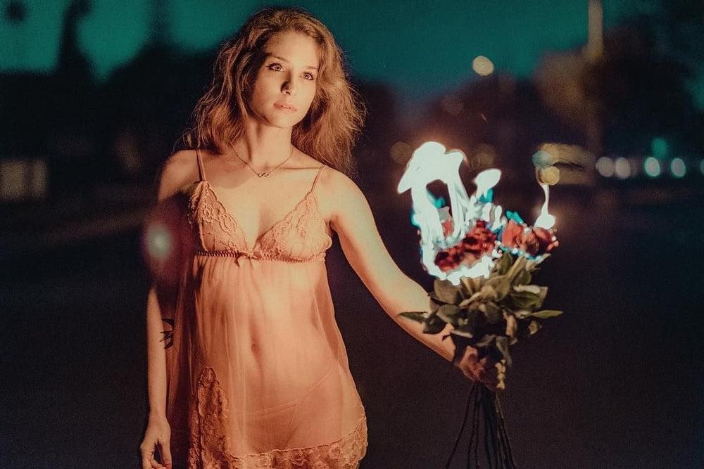 12P American model - Kate Belmont