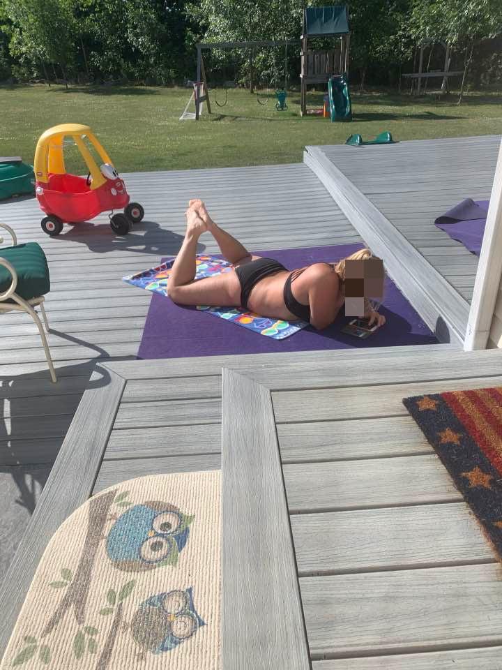10P American wife Betsy the gangbang slut