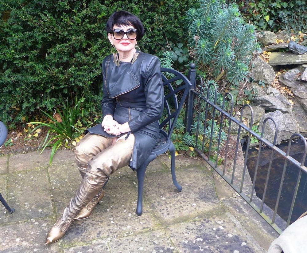25P Pvc boots leather latex 122