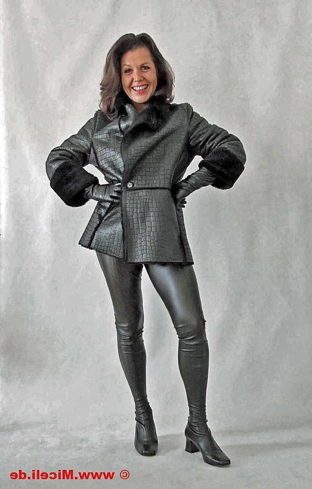 25P Pvc boots leather latex 122