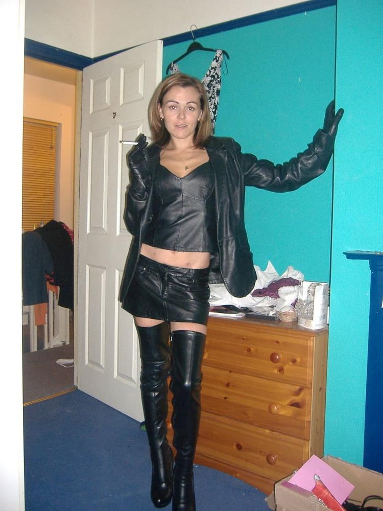 25P Pvc boots leather latex 122