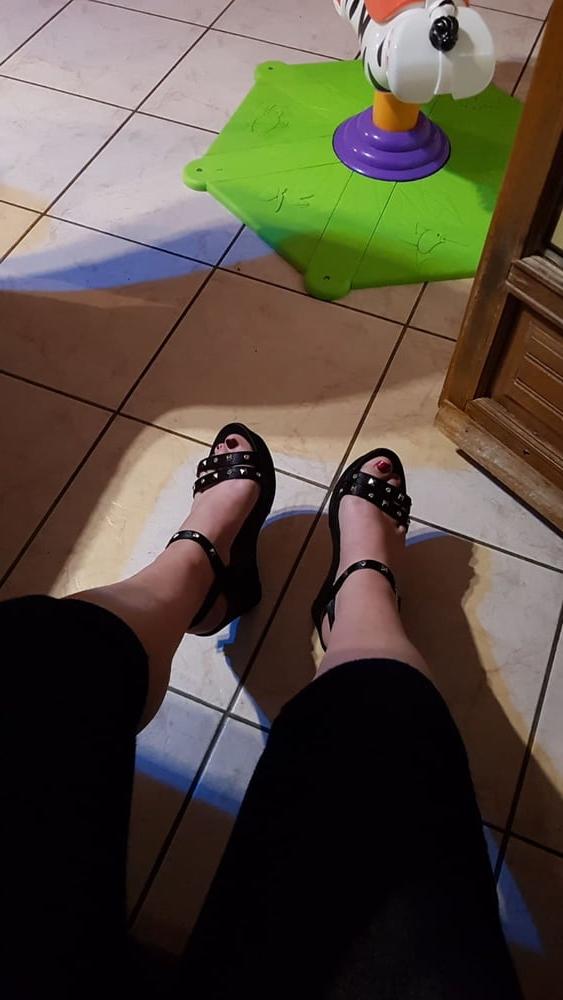 13P Petite coquine