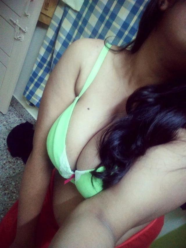 25P Indian Kerala Dr. Leaked pics