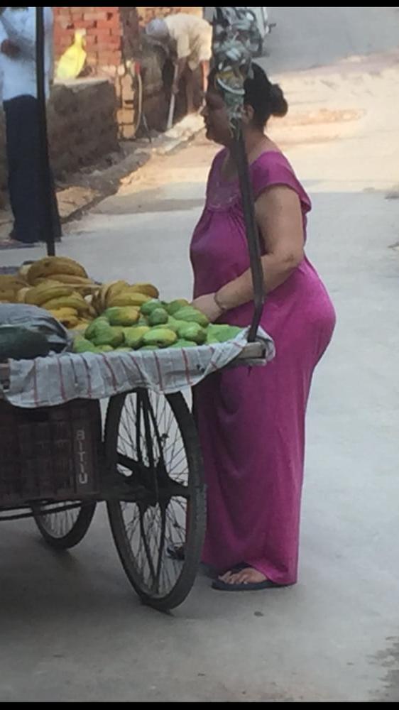 25P Indian padosan aunty