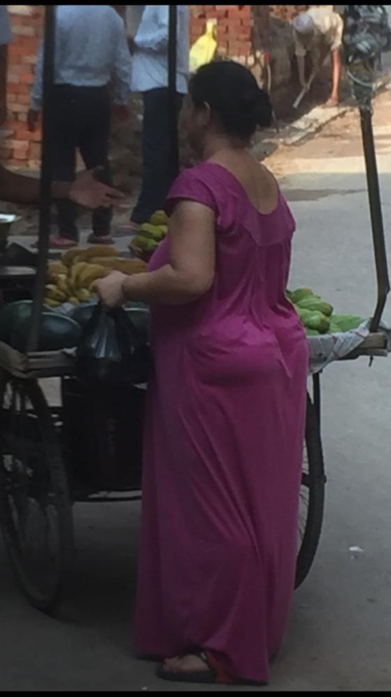 25P Indian padosan aunty
