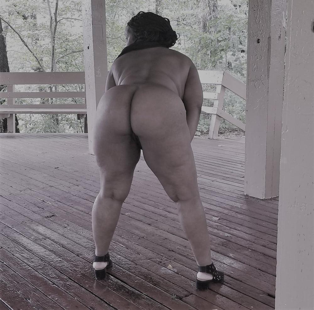 8P Can You See Me From Behind