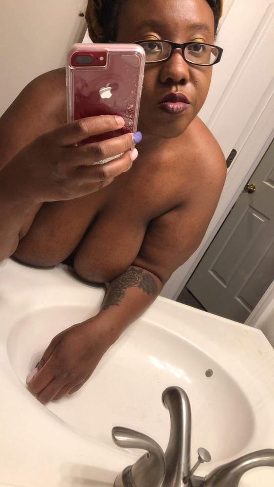25P Miss Black Beautiful Amateur mom