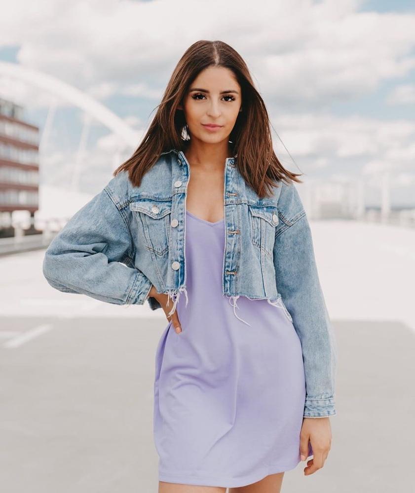 25P Influencer-Bitch 7