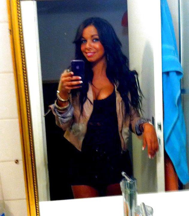 21P Beurette linda sexy