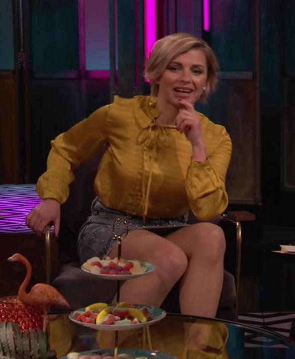 25P German TV Milf Sabine Heinrich