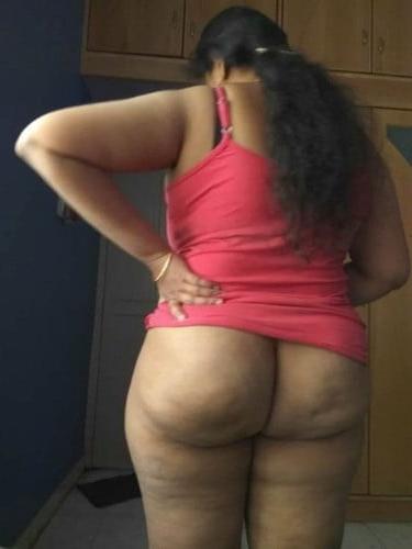 24P Desi Sapna Aunty big ass