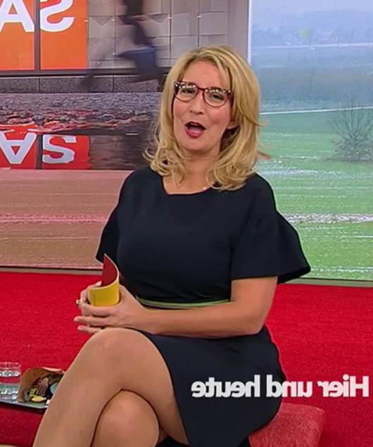 25P German TV Milf Yvonne Willicks