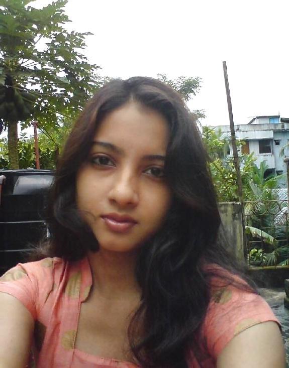 25P Hot indian girl