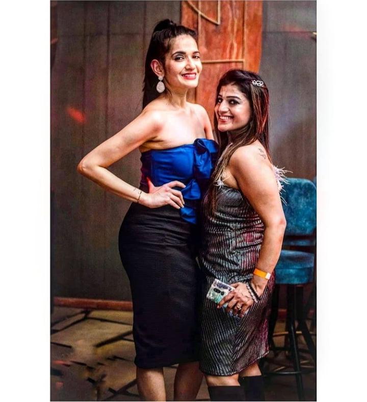 15P What would you do to these Indian party sluts?
