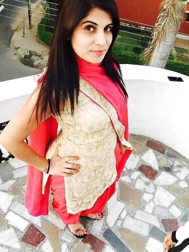 25P Collection Mix Hot Indian Asian 40