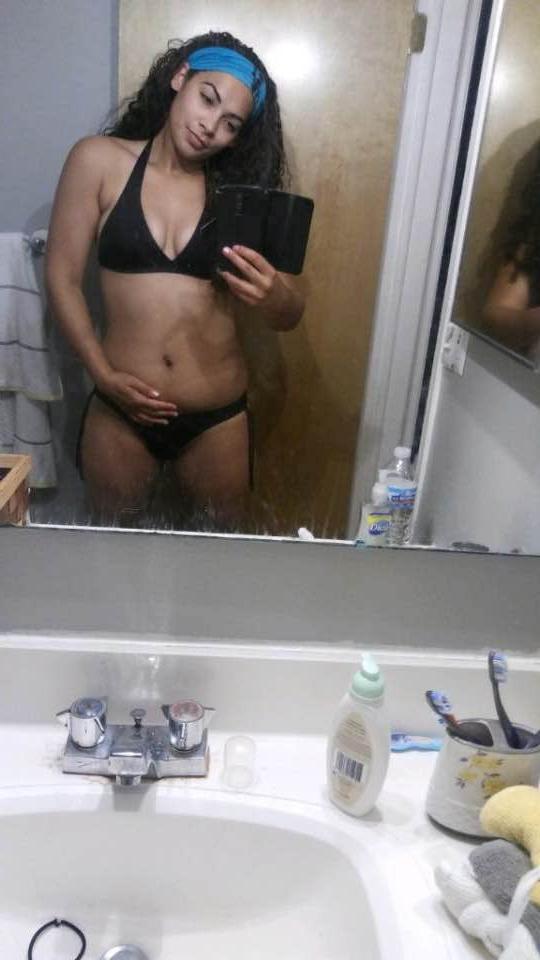 25P Kik: cumtomywife1 It's the husband