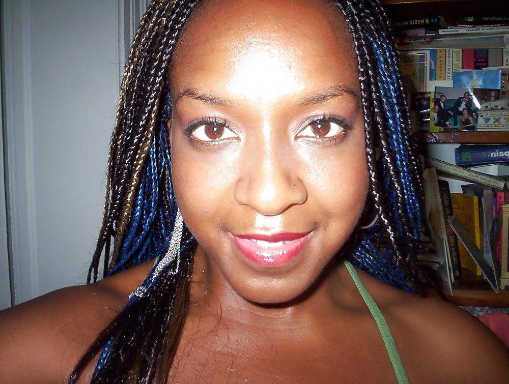 25P Ebony Amateur Goddess