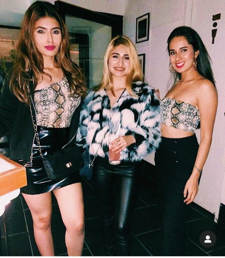 20P Indian Party Sluts (which one?) #4