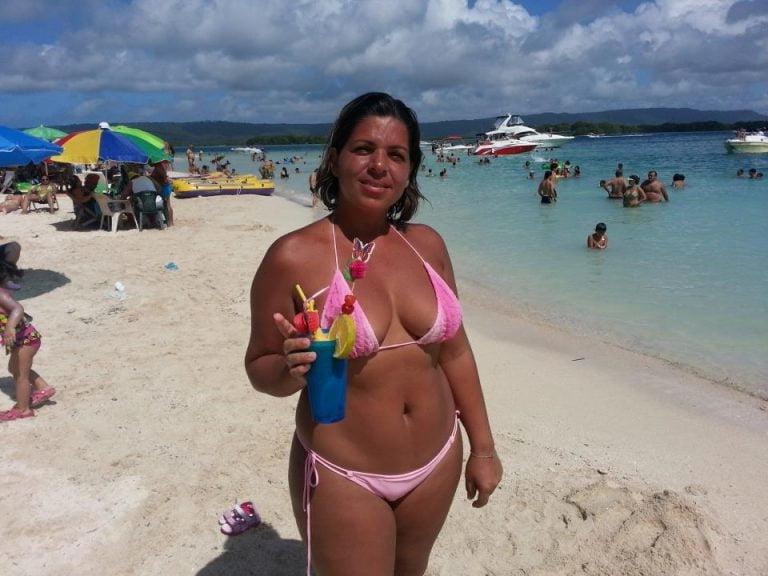 25P SDRUWS2 - BRAZILIAN SWINGER SLUT MATURE WIFE JANETTE