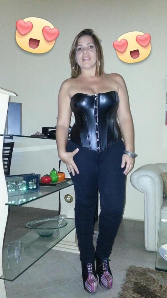 25P SDRUWS2 - BRAZILIAN SWINGER SLUT MATURE WIFE JANETTE