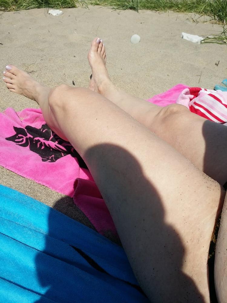 10P Mature Wife