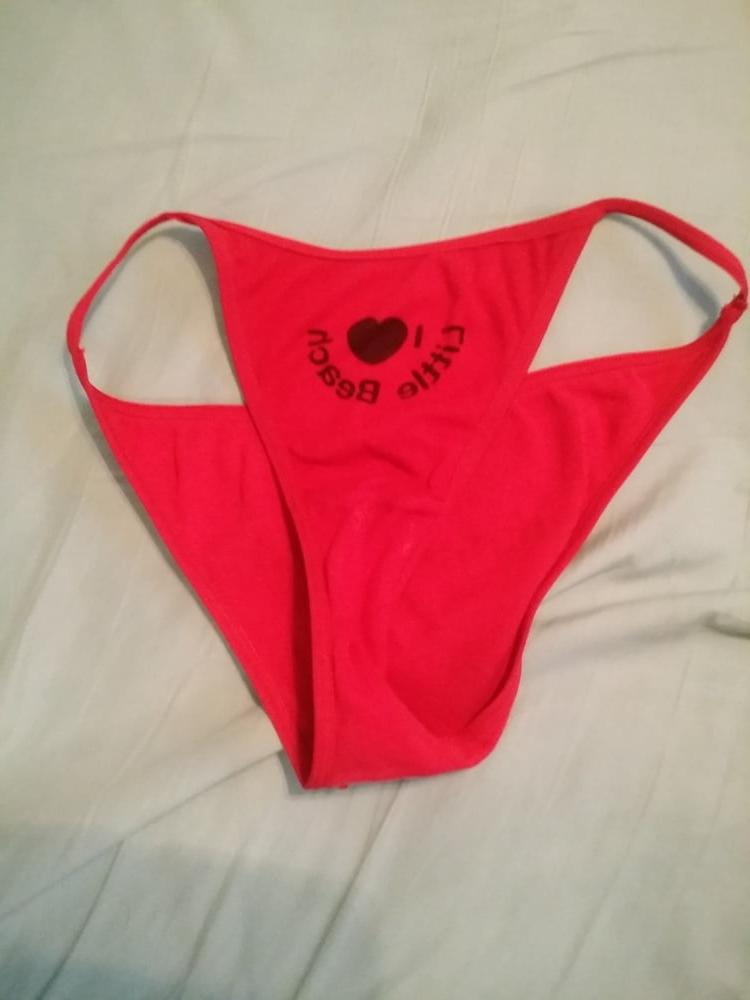 10P Mature Wife