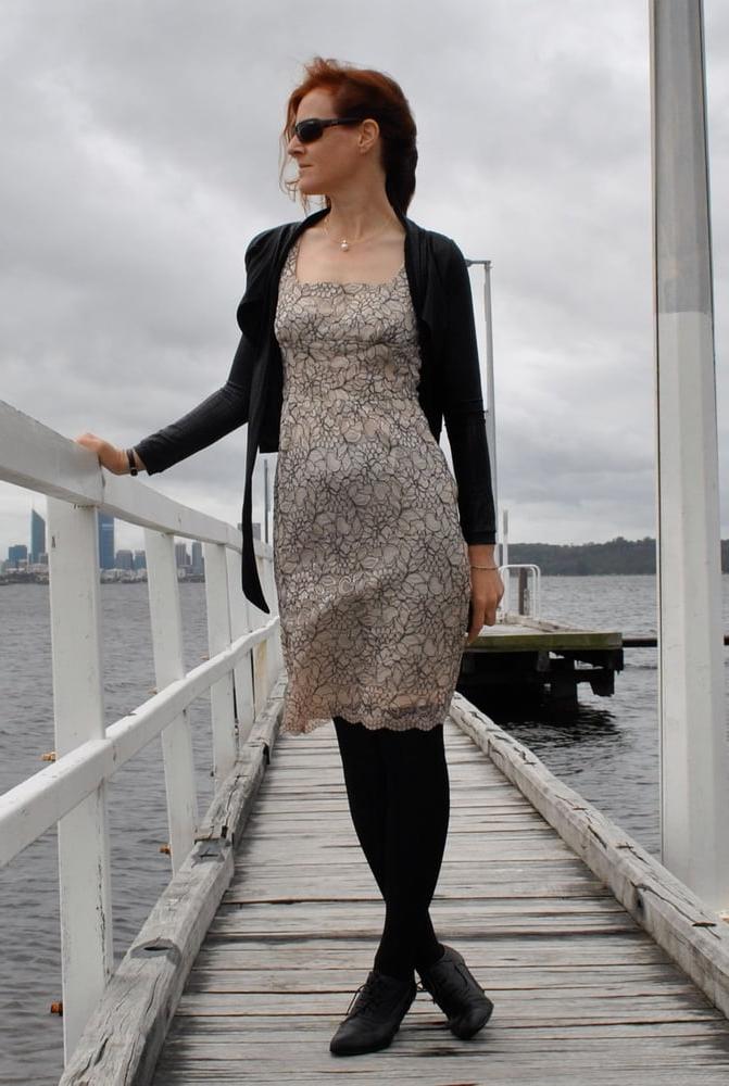 15P Pantyhosed 40-Somerthing Redhead Wife