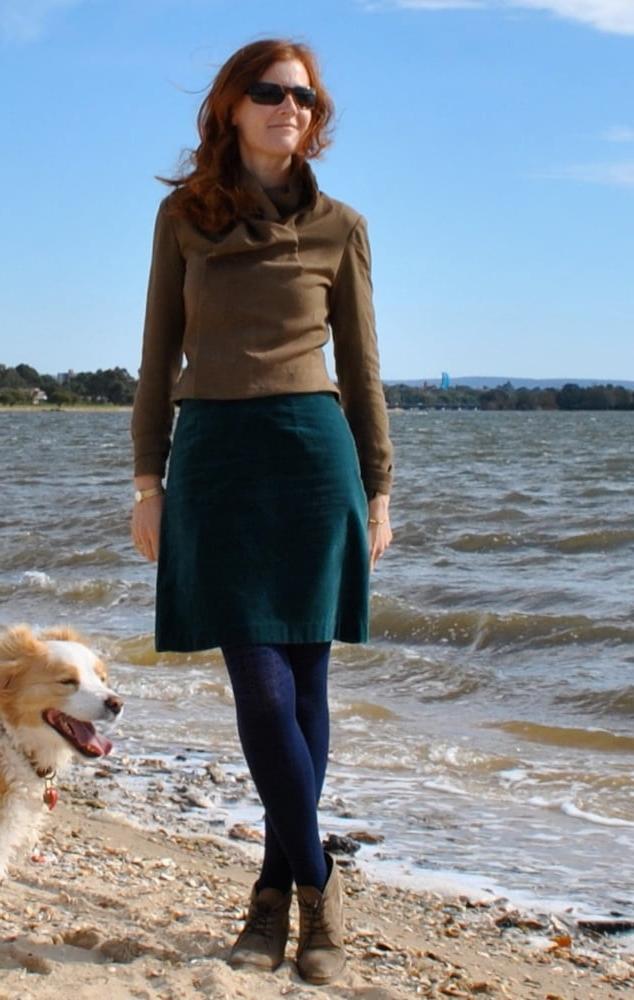 15P Pantyhosed 40-Somerthing Redhead Wife