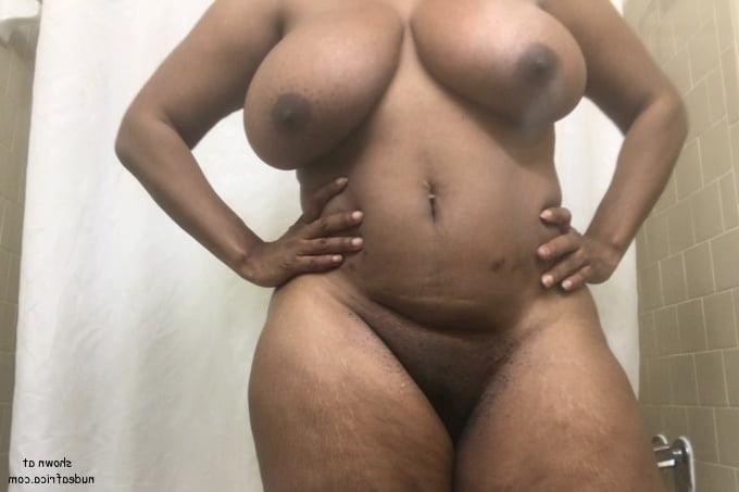 25P Ebony amateur pics from around the web 15