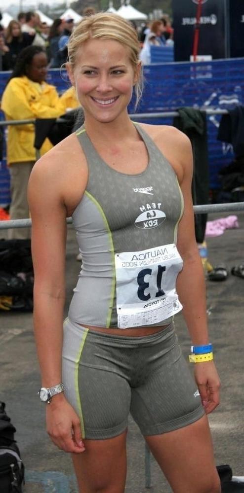 18P SPORT GIRL 4 I M PERV