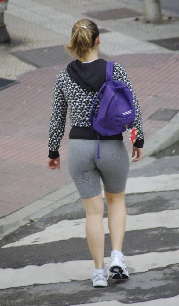 18P SPORT GIRL 4 I M PERV