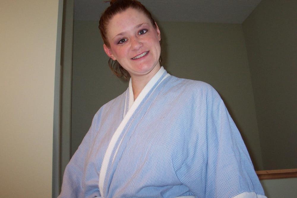 25P 4.Indiana wife exposed by hubby