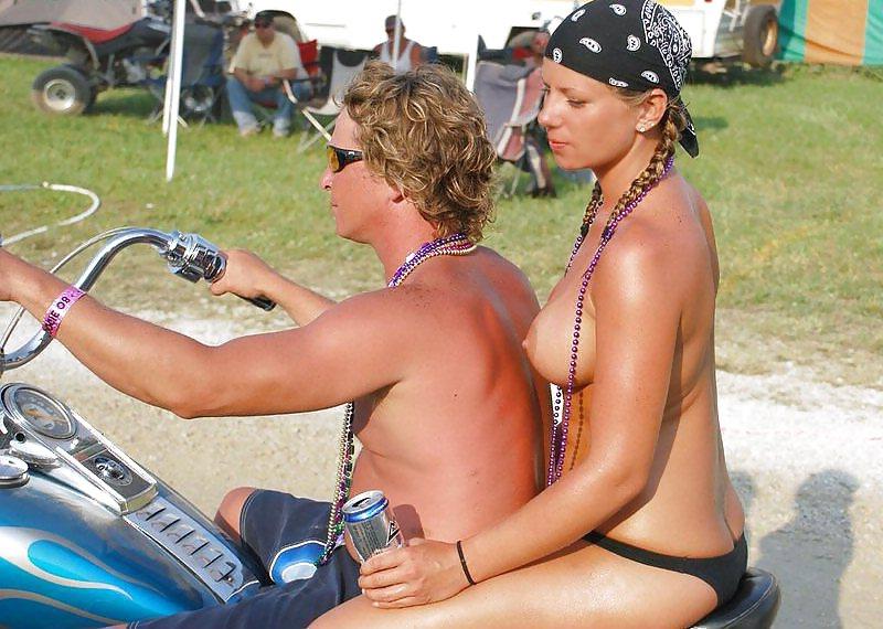 21P More Hot Biker Babes