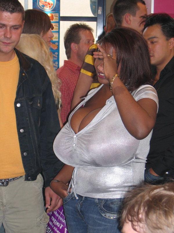 25P ebony