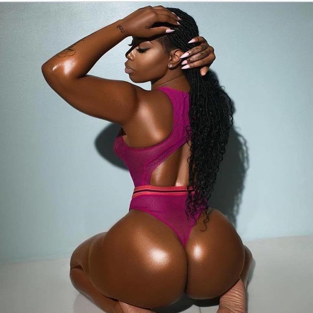 25P ebony