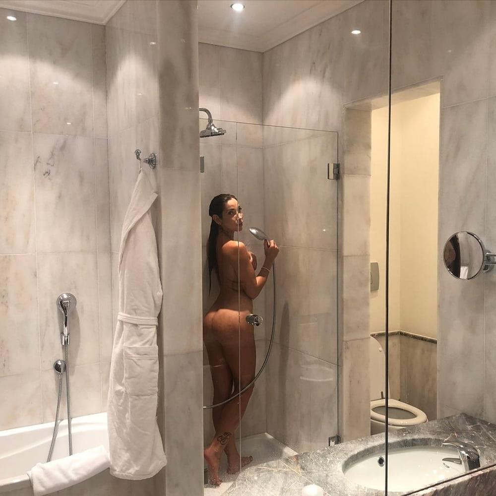 20P Big Ass Gallery 23