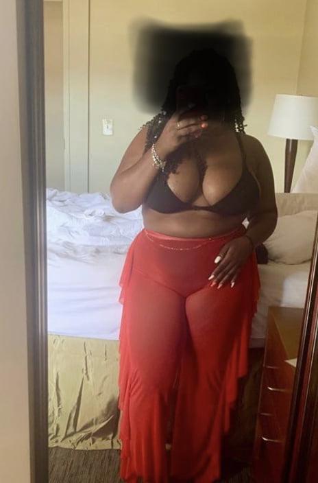 22P Big ass and tittys VOL 3 with candids