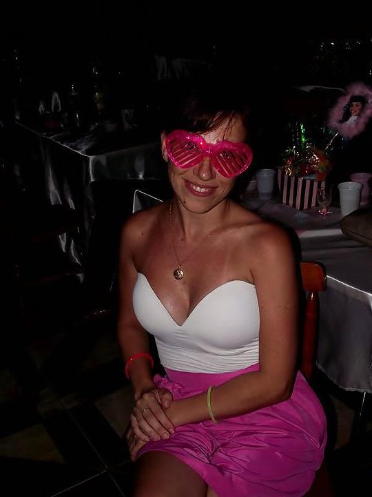 20P 36 years old Milf facebook friend