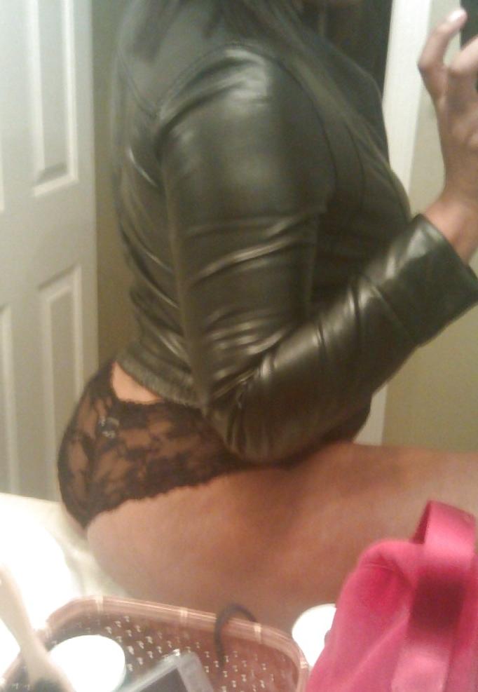 10P Freaky Lightskin Milf